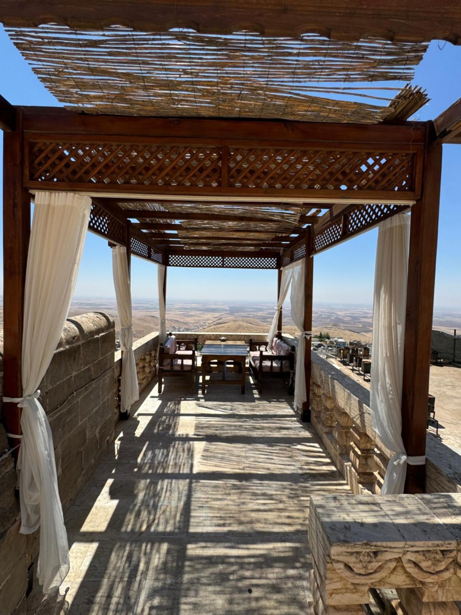 Maristan Tarihi Konak Mardin Exteriör bild