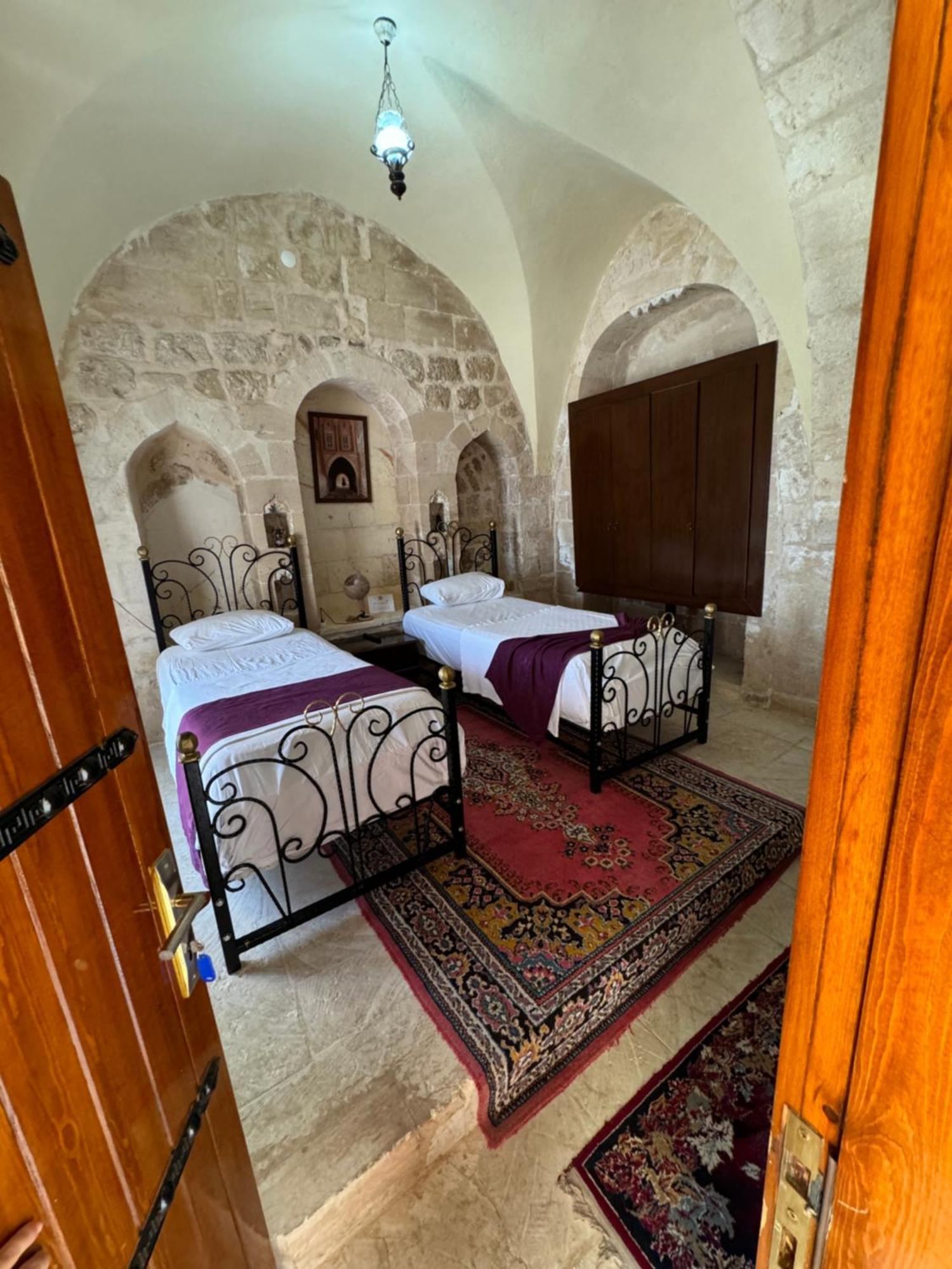 Maristan Tarihi Konak Mardin Exteriör bild